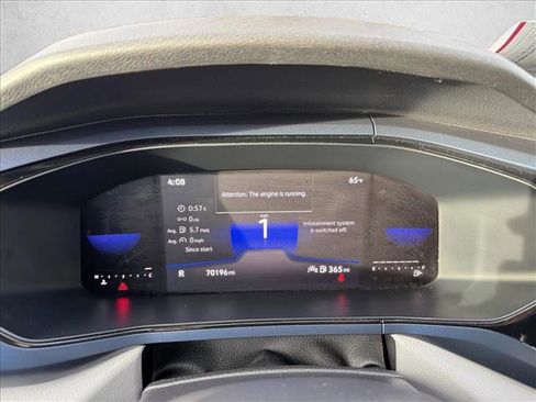 Used 2022 Volkswagen Taos SE FWD image 12