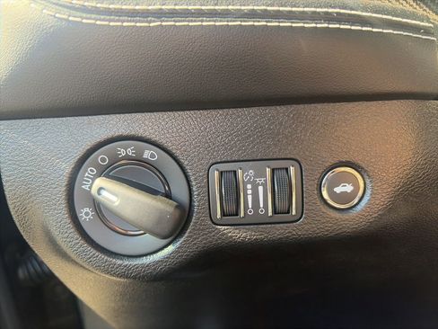 Used 2023 Dodge Challenger SRT Hellcat image 15