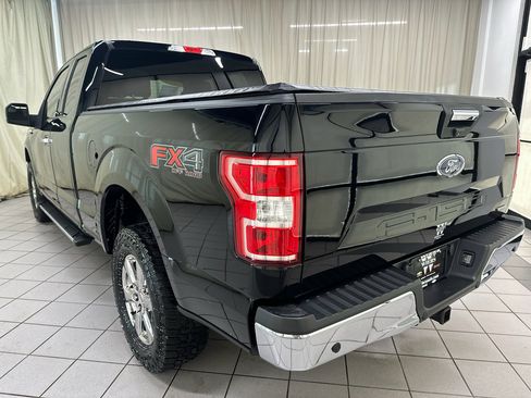 Used 2018 Ford F150 XLT w/ Equipment Group 302A Luxury image 11
