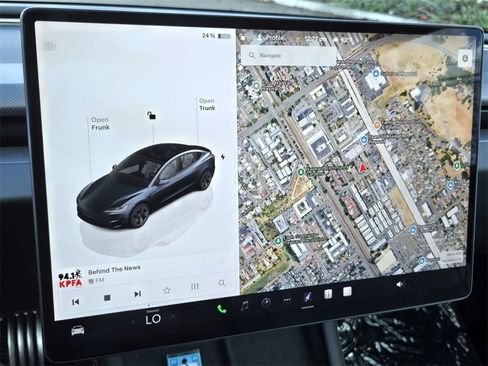 Used 2025 Tesla Model 3 Performance image 21