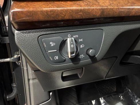 Used 2019 Audi Q5 2.0T Premium Plus w/ Premium Plus Package image 39