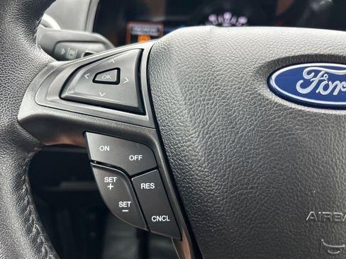 Used 2022 Ford Edge SEL w/ Convenience Package image 24