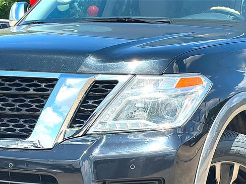 Used 2018 Nissan Armada Platinum RWD image 4