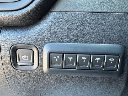 New 2025 GMC Sierra 3500 Pro w/ Convenience Package AWD/4WD image 37