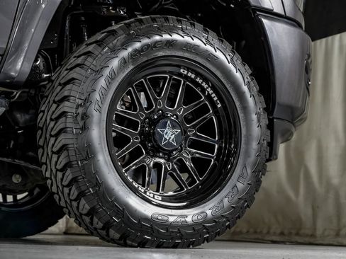 Used 2025 RAM 2500 Big Horn AWD/4WD image 53