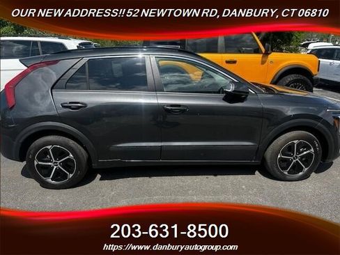 Used 2023 Kia Niro EX FWD image 5