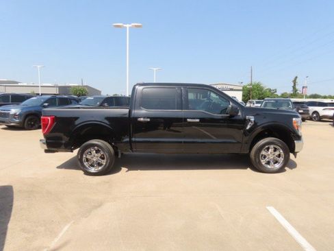 Used 2023 Ford F150 XLT w/ Equipment Group 301A Mid RWD image 8