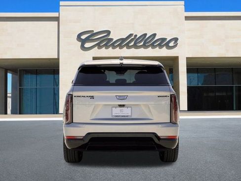 New 2025 Cadillac Escalade IQ Luxury 1 image 4