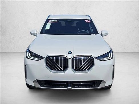 Used 2026 BMW X3 xDrive30 w/ Convenience Package AWD/4WD image 2