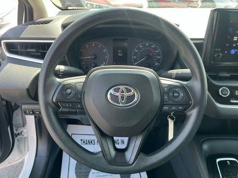 Used 2023 Toyota Corolla LE image 11