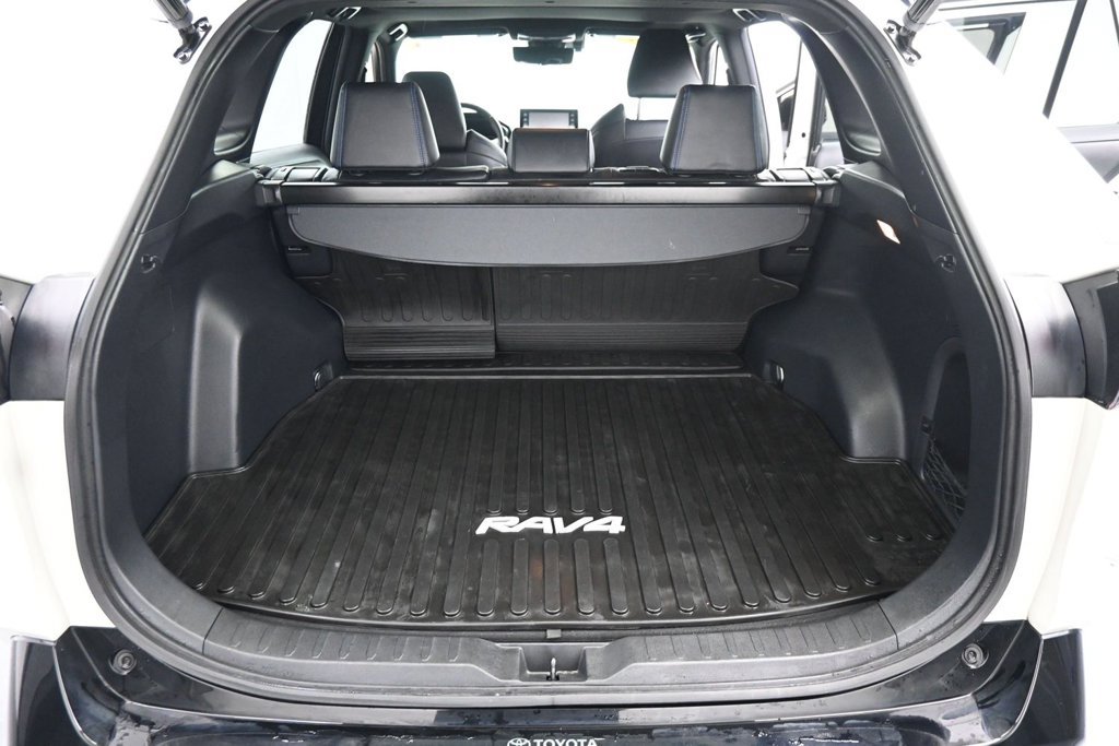 Used 2020 Toyota RAV4 XSE w/ All Weather Liner Package AWD/4WD image 14