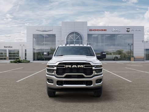 New 2026 RAM 2500 Big Horn AWD/4WD image 7