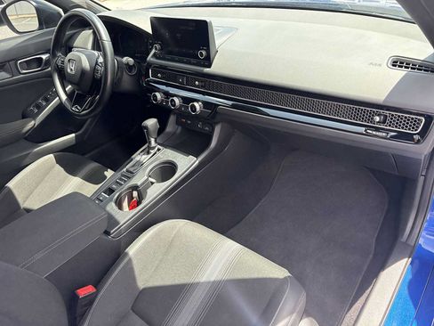 Used 2023 Honda Civic Sport image 26