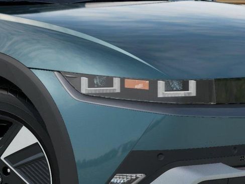 New 2026 Hyundai Ioniq 5 SE AWD/4WD image 9