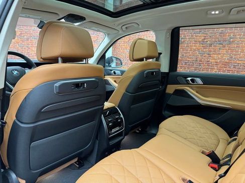 New 2026 BMW X7 xDrive40i image 24