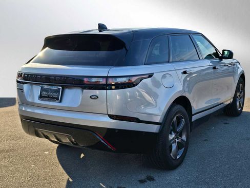 Used 2021 Land Rover Range Rover Velar R-Dynamic S image 5