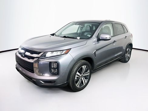 Used 2024 Mitsubishi Outlander Sport AWD image 3