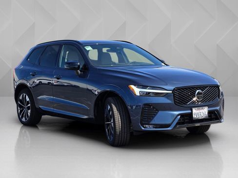 Used 2026 Volvo XC60 B5 Plus w/ Protection Package Premier AWD/4WD image 8