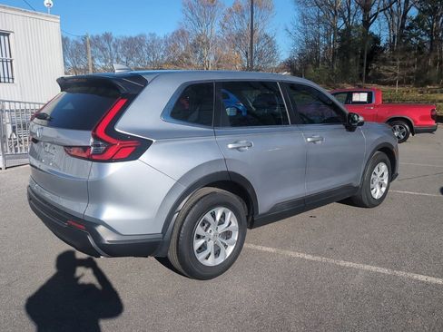Used 2023 Honda CR-V LX image 7