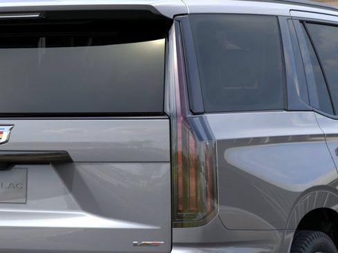 New 2026 Cadillac Escalade V AWD/4WD image 13