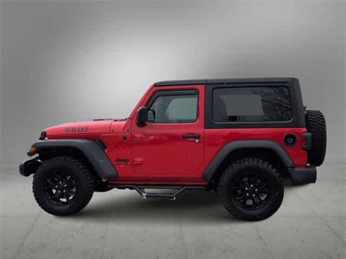 Used 2022 Jeep Wrangler Sport image 5