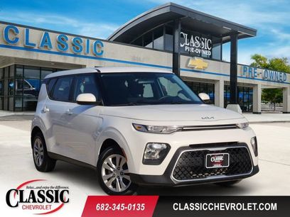 Used 2022 Kia Soul LX