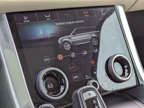 Used 2020 Land Rover Range Rover Sport HSE image 22