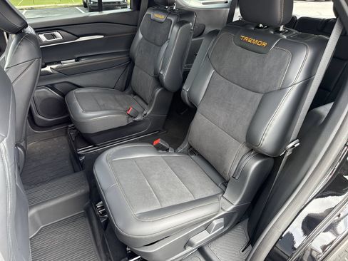 Used 2026 Ford Explorer Tremor w/ Tremor Convenience Package AWD/4WD image 18