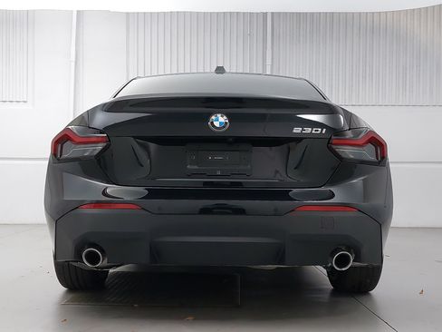 Used 2025 BMW 230i 230i w/ M Sport Package image 6