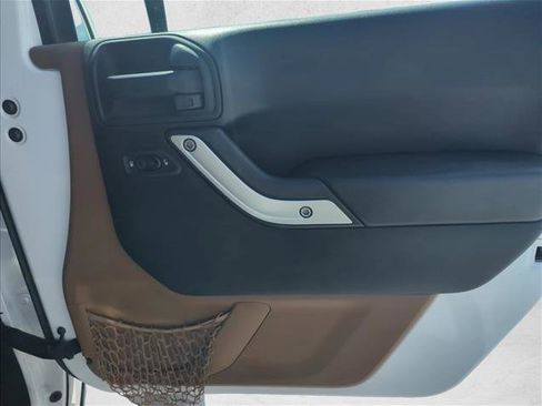 Used 2017 Jeep Wrangler Unlimited Sahara w/ Dual Top Group image 22