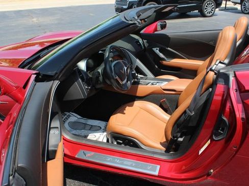 Used 2015 Chevrolet Corvette Stingray Convertible w/ 2LT Preferred Equipment Group RWD image 4
