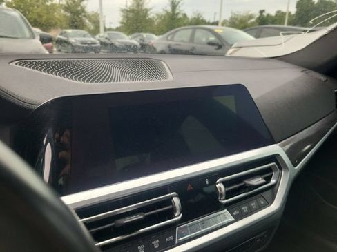 Used 2020 BMW 330i Sedan w/ M Sport Package RWD image 19