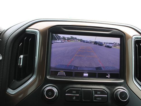 Used 2020 Chevrolet Silverado 2500 High Country w/ Z71 Off-Road Package AWD/4WD image 65