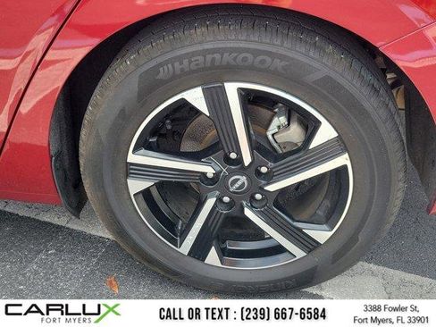 Used 2024 Nissan Sentra SV FWD image 9
