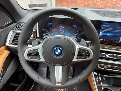 New 2026 BMW X5 xDrive50e image 14