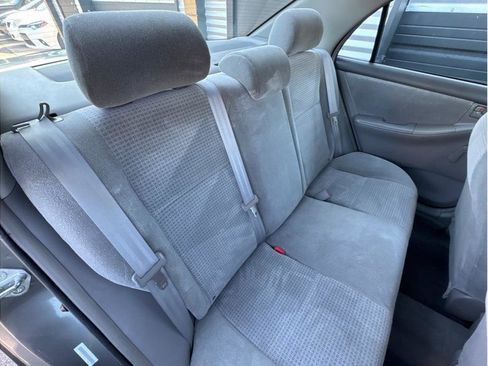 Used 2005 Toyota Corolla S image 20