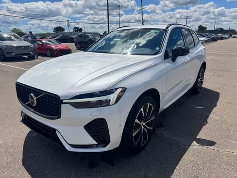 Used 2024 Volvo XC60 B5 Plus w/ Protection Package Premier AWD/4WD image 1