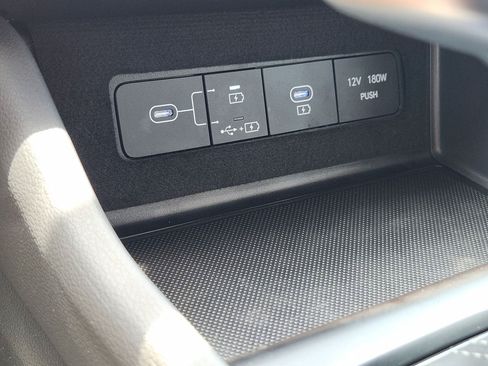 Certified 2025 Hyundai Sonata SE FWD image 17