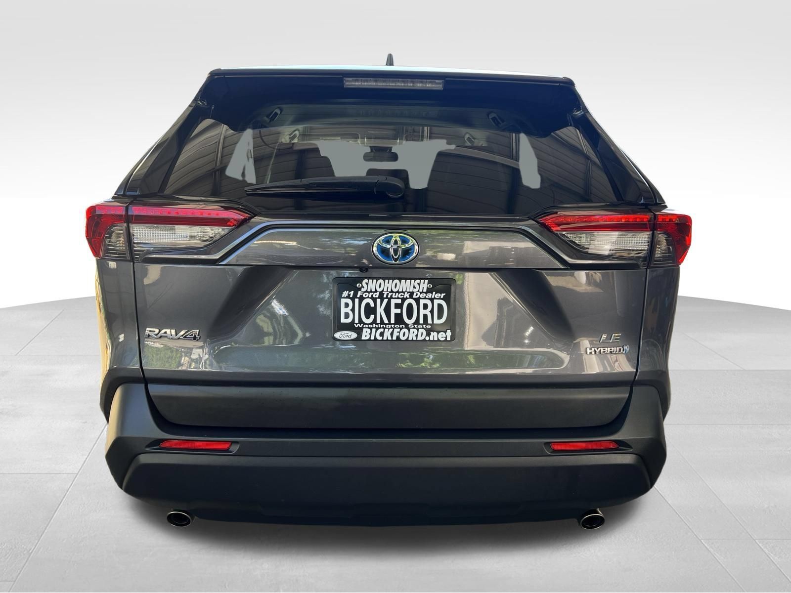 Used 2022 Toyota RAV4 LE AWD/4WD image 6