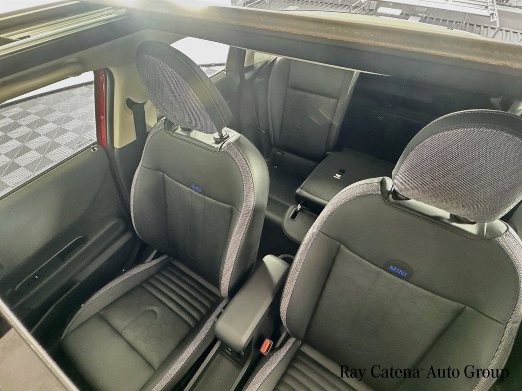 Certified 2025 MINI Cooper S FWD image 21