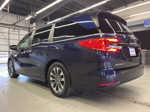 Used 2023 Honda Odyssey EX-L image 5