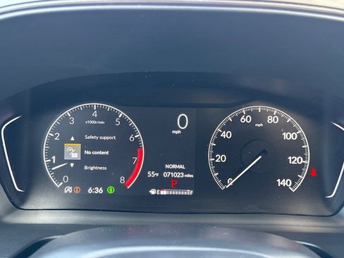 Used 2023 Honda Pilot TrailSport image 29