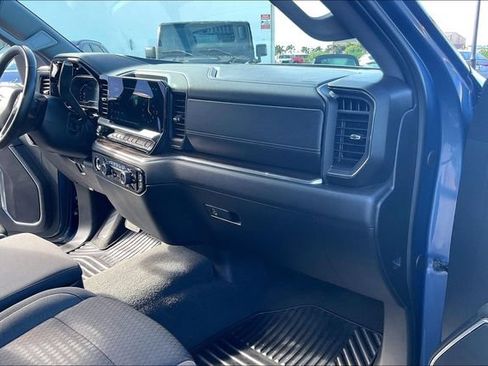 Used 2024 Chevrolet Silverado 1500 LT RWD image 16