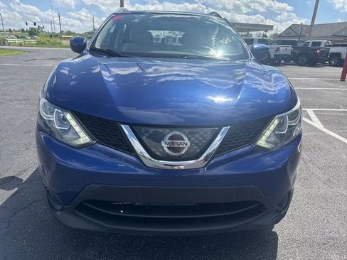 Used 2018 Nissan Rogue Sport SV AWD/4WD image 8
