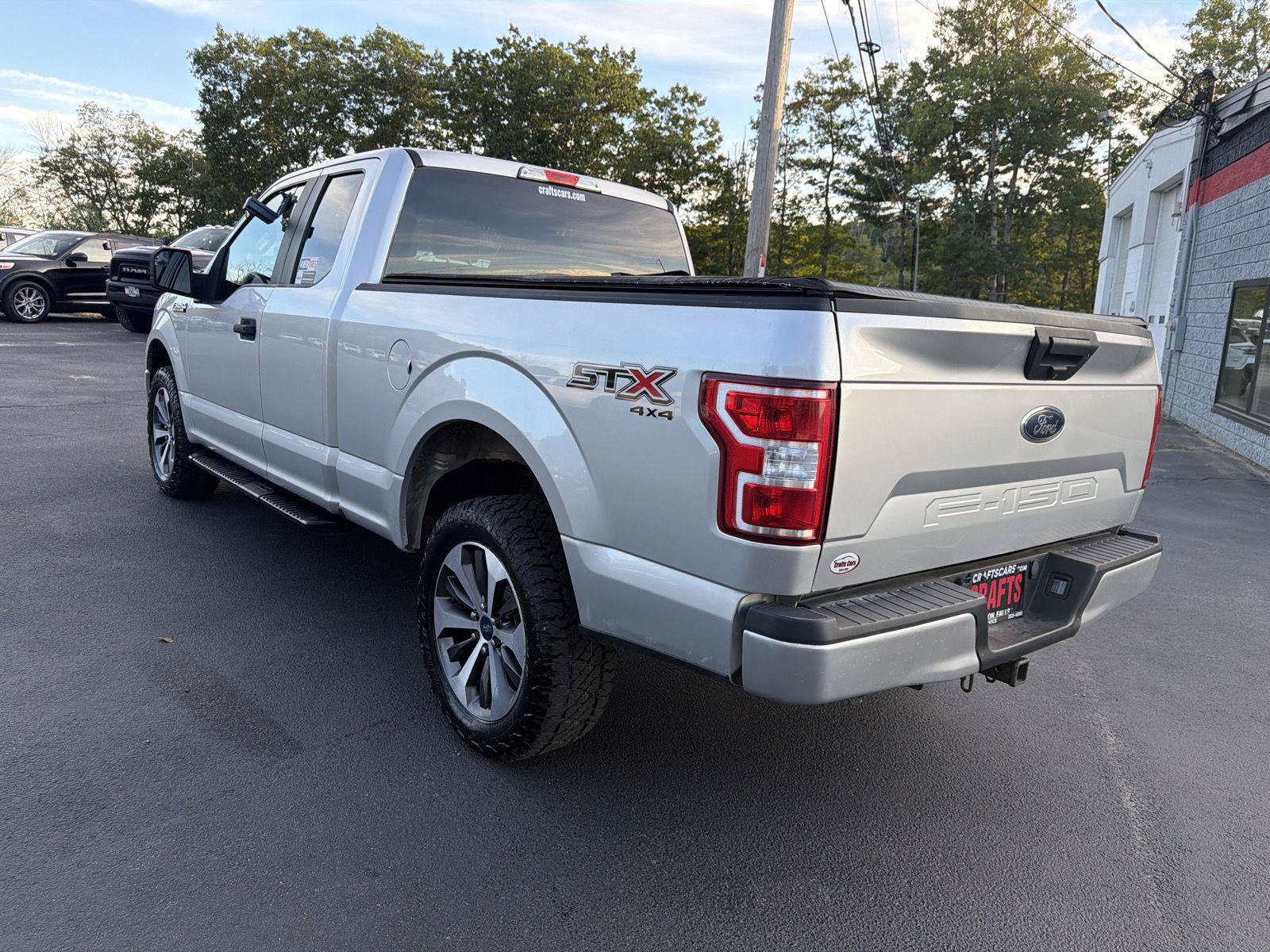 Used 2019 Ford F150 XL w/ Equipment Group 101A Mid AWD/4WD image 3