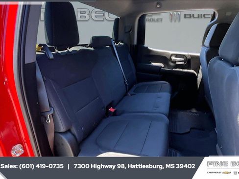 Used 2019 Chevrolet Silverado 1500 Custom w/ Custom Convenience Package RWD image 21