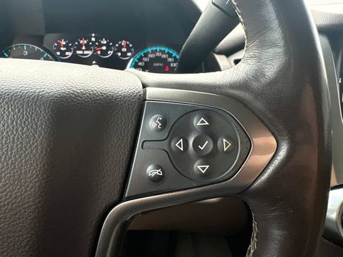 Used 2016 Chevrolet Suburban LTZ AWD/4WD image 18