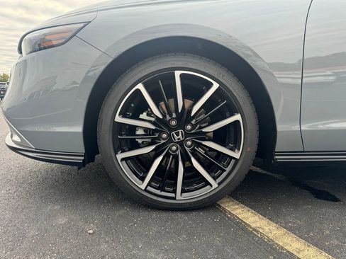 Certified 2024 Honda Accord Touring image 5