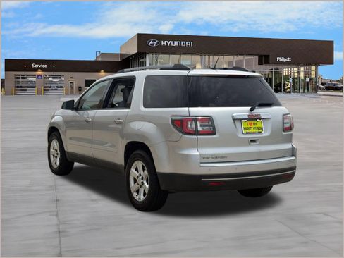 Used 2015 GMC Acadia SLE FWD image 3