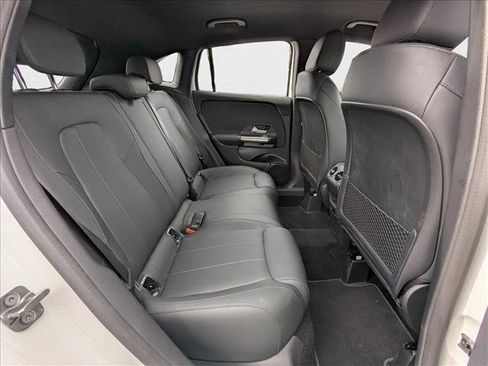 Certified 2025 Mercedes-Benz GLA 250 image 19